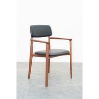 Chaise de salle à manger moderne en bois de noyer avec accoudoirs, siège rembourré en cuir pour la maison, la cuisine, le restaurant, l'hôtel PISANO