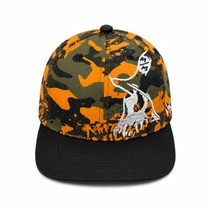 Gorra Snapback de 6 Paneles con Camuflaje Naranja y Logotipo de Escorpión Bordado en Blanco, Estilo Urbano Unisex - Product Image 2