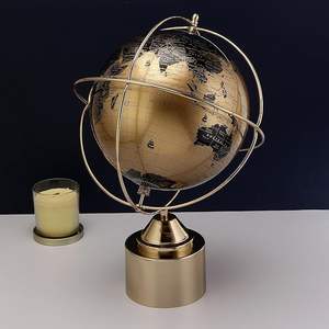 Globo terráqueo premium de escritorio con anillo dorado y base cilíndrica, globo geográfico educativo para oficina y estudio. - Product Image 1