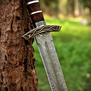 ดาบเหล็กดามัสกัส ดาบไวกิ้งคมกริบ ดาบยุคกลาง ดาบไวกิ้งชาวเหนือ พร้อมปลอกดาบ ของขวัญส่วนตัว ของขวัญเพื่อนเจ้าบ่าว - Product Image 3