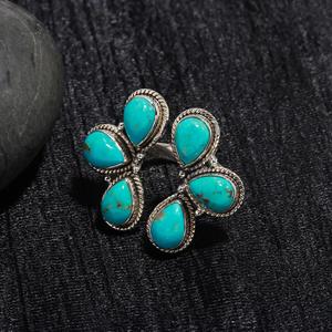 แหวนเงินแท้ 925 รูปทรงลูกแพร์ ประดับพลอยสีฟ้าเทอร์ควอยซ์  เครื่องประดับเงินแท้ 925 ออนไลน์ ราคาดีที่สุด - Product Image 2