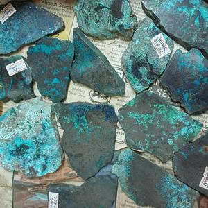 Rodajas Pulidas de Shattuckita, Silicato de Cobre Azul Intenso Natural de la India, Lote de Piedras Preciosas al por Mayor para la Fabricación de Joyas - Product Image 1