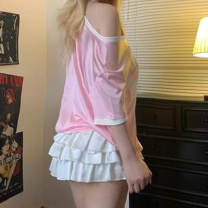 Fournisseur de fabrication de maillots unisexes en maille à sublimation personnalisée, à col ras du cou et manches courtes, pour le streetwear - Product Image 5