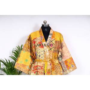 Kimono vintage en soie indienne fait main, style sari Kantha, pour femme, robe patchwork, robe de nuit maxi, robes en coton, kimono - Product Image 4