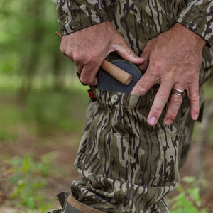 Pantalones de Caza Resistentes a la Intemperie con Tecnología Avanzada de Resistencia al Agua y a los Olores - Product Image 4