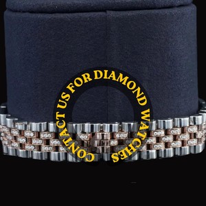 นาฬิกาข้อมือผู้ชายสุดเท่ห์ ดีไซน์ทันสมัย หน้าปัดทรงกลมสีเขียว ประดับเพชรโมอิสซาไนต์สองสี พร้อมฟังก์ชั่นวันที่อัตโนมัติ ระบบควอตซ์ รุ่นใหม่ล่าสุด - Product Image 5