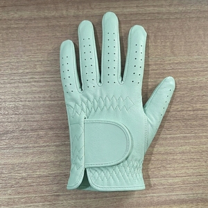 Gant de golf en cuir personnalisé OEM, respirant, adhérence performante, toucher doux, fabricant d'équipements de golf à marque privée - Product Image 1