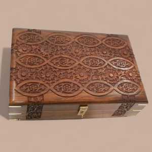 Caja de Madera de Palisandro Vintage para Joyas, Anillos, Collares y Cosméticos - Regalo Artesanal Tradicional de Navidad - Product Image 2