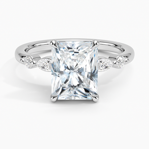 Anillo BOJ 0147 con Corte Radiante, Plata 925, Engaste de Puntas Marquise y Redondas, Anillo Solitario con Diamante de 2ct, Color D, VVS1, Moissanita GRA - Product Image 1