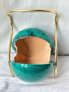 Pochette sphérique en résine artisanale indienne avec poignée supérieure en laiton, sac de soirée de luxe pour femmes, idéal pour les mariages et événements. - Product Image 6