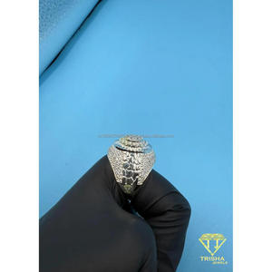 Anillo Redondo de Plata 925 Premium con Diamante Cultivado en Laboratorio, Piedra Central Baguette, Joyería de Lujo para Minoristas - Product Image 2