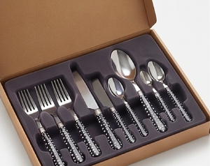 Juego de Cubiertos Modernos con Diseño de Puntos, Cuchillo, Tenedor y Cucharas de Acero Inoxidable, Aptos para Lavavajillas, Vajilla para Fiestas - Product Image 6