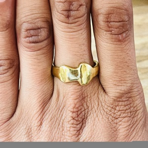 2026 Modern Style Signet <b>Ring</b> Minimalist Brass <b>Rings</b> For Men 18k Gold Plated Geometric <b>Plain</b> Band Jewelry Wholesale/OEM/ODM - Product Image 4
