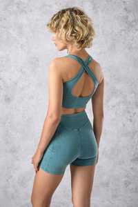Conjunto Deportivo Personalizado OEM para Mujer, de Secado Rápido, para Gimnasio, Bra Deportivo y Pantalones Cortos, Conjunto Atlético - Product Image 4