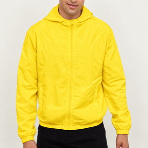 Veste coupe-vent softshell noire pour homme avec logo personnalisé, à capuche, fermeture éclair intégrale, manches longues, coupe-vent, pour sports d'hiver en plein air - Product Image 2