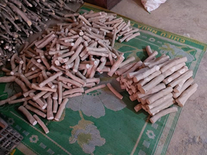 MÁS VENDIDO: Madera de café de larga duración para masticar para perros, juguete natural y ecológico para mascotas, limpieza de dientes, ejercicio de mandíbula, alivio del estrés - Product Image 5