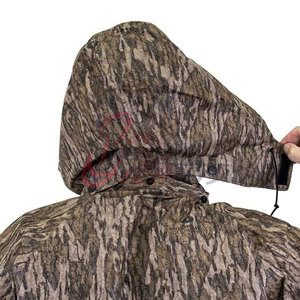 Combinaison de chasse toutes saisons coupe-vent et imperméable, ensemble de camouflage pour la chasse en plein air, vêtements de performance durables - Product Image 2