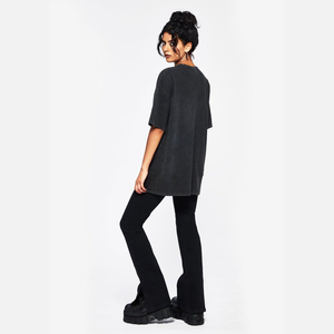 เสื้อยืดครอปสีขาว เสื้อครอปป่าน เสื้อยืดโอเวอร์ไซส์ผ้าฝ้ายออร์แกนิค เสื้อยืดผู้หญิงรักษ์โลก เสื้อยืดที่ยั่งยืนสำหรับผู้หญิง - Product Image 3