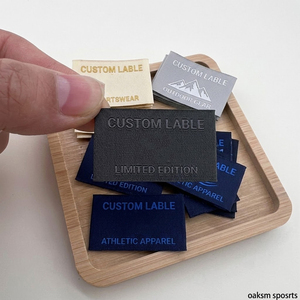 Étiquettes tissées personnalisées pour vêtements, étiquettes rectangulaires en tissu gaufré, étiquettes pour vêtements de sport, équipement de plein air, édition limitée - Product Image 1