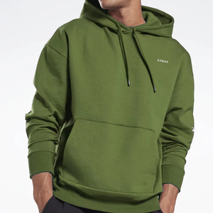 Sweat-shirt à capuche vert olive minimaliste pour homme, coupe décontractée et oversize, streetwear premium, pull confortable pour l'hiver - Product Image 6