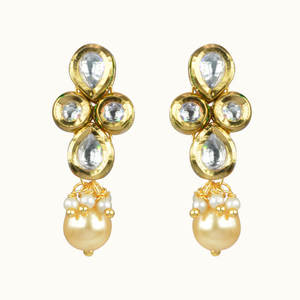 Jhumki à pampilles plaquées Mehndi avec petite perle 8659 Blanc - Product Image 3