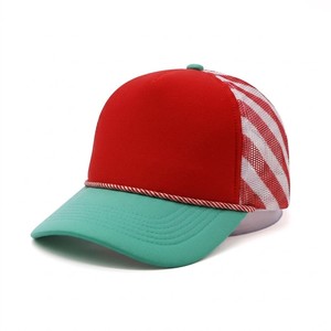 Casquette de baseball rétro personnalisée rouge menthe avec corde, maille rayée et fermeture snapback, style vintage, streetwear d'été, accessoire de mode pour l'extérieur - Product Image 1