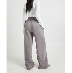 Pantalones de chándal de forro polar personalizados al por mayor para invierno, de doble cintura, estilo urbano, corte holgado, para mujer, con cordón en la cintura, para fitness y jogging - Product Image 2