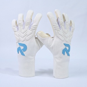 High Quality Strong Grip Anti-Slip and Breathable <b>Goalkeeper</b> <b>Gloves</b> Football <b>Gloves</b> Soccer <b>Gloves</b> for Adults Children - Product Image 4
