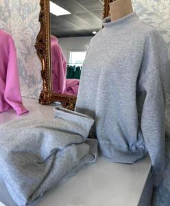 Custom Letter Print Oversized Crew Neck Sweatshirt Plus Size Women's Autumn Cotton Knitted Long Sleeve Solid Front Logo - Product Image 5