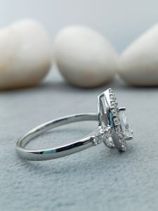 Anillo de Compromiso y Boda D'VINS JEWELS, Diseño de Pera, Corte Brillante, Color D, Blanco, Plateado, Dorado, Certificado - Product Image 4