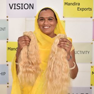 100% Natural Raw Brazilian Virgin Deep Wave Blonde Color Bundles Ondulado Suelto Super Wave Style Temple Extensiones de cabello humano - Product Image 6