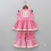 Ensemble Sharara ethnique rose brodé en pur coton pour bébés filles, imprimé floral et motif léopard, col plissé, coupe ample, longueur genou