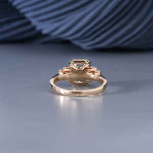 Bague solitaire de luxe en or jaune 14 carats avec diamant de laboratoire taille baguette et taille émeraude pour femme, qualité VS EF, cadeau de bijoux 3,59g - Product Image 4