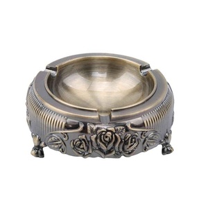 Silver Stainless Steel <b>Ashtray</b> With shells Luxury <b>Portable</b> Non Slip Office Home Cigar Smokeless <b>Ashtray</b> Anti Rust <b>Ashtray</b> - Product Image 4