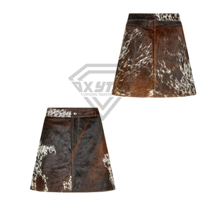 Shorts Mini de Cuero Vacuno Personalizados para Mujer, con Pelo Natural, Estilo Western, Estampado de Vaca - Product Image 1