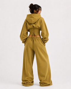 Ensemble de survêtement Y2K Automne Hiver Jaune Moutarde avec sweat à capuche court brodé et pantalon de survêtement en coton épais à jambe large avec taille corset personnalisée - Product Image 3
