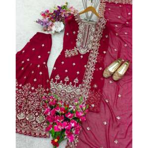 Ensemble de vêtements de fête pour femmes avec haut Sarara Fancy Dupatta - Product Image 1