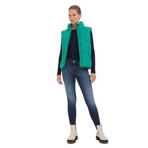 Chaleco de Invierno para Mujer, Diseño de Cuello Acolchado Tejido, Dos Bolsillos, Alta Calidad, Personalizable con Logotipo OEM, Venta Caliente - Product Image 2