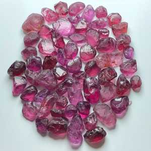 Pierres précieuses brutes de grenat rose synthétique 20 carats 60 pièces qualité de taille et de facettage de qualité supérieure lot en vrac certifié GIA - Product Image 6