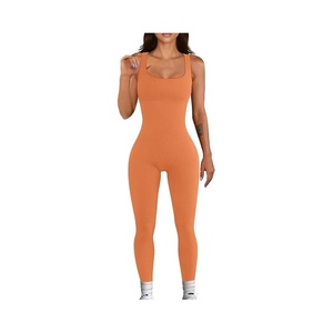 Top corto de yoga para mujer con ribete en contraste, cintura alta acampanada, logo frontal sólido, transpirable, sin espalda, ajustado, deportivo, color nude - Product Image 4