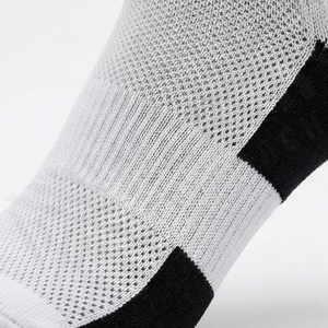 Ankle Socks Houndstooth Pattern Breathable Knitted Cotton White Black Casual Adult Socks - Product Image 5