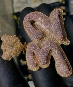 จี้เพชรโมอิสซาไนต์แบบกำหนดเองได้ ผ่านการทดสอบคุณภาพเพชร สำหรับผู้ชาย สไตล์ฮิปฮอป เงินแท้ 925 ประดับเพชรเต็มชิ้น เหมาะสำหรับเป็นของขวัญ - Product Image 3