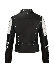 Chaqueta de Cuero Negra y Blanca Estilo Motero con Tachuelas de Diamantes de Imitación, Manga Larga, Estilo para Todas las Temporadas - Product Image 2