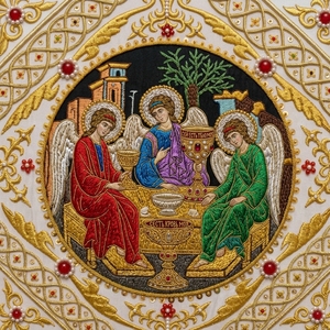 Patch d'icône religieuse Zardosi en or personnalisé, broderie à la main en fils dorés pour les vêtements sacrés et la décoration traditionnelle d'église - Product Image 3