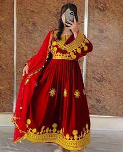 Robes de mariée afghanes grande taille, nouveaux modèles, très demandées, pour femmes, style Kuchi, pour fêtes, broderies modernes, appliques en dentelle, volants, coupe trapèze - Product Image 2
