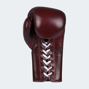 Guantes de Boxeo Personalizados con Logotipo, de Alta Calidad, Hechos de Cuero, con Cordones y Muñequera Ajustable - Product Image 4