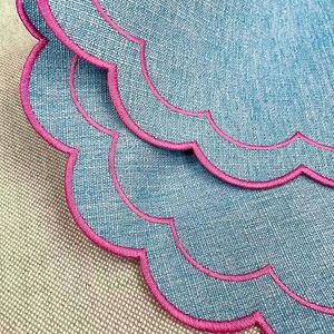 Set di 4 tovagliette in lino e cotone con ricamo floreale a festoni, 38 cm, tessuto con trama in lino naturale, lavabili in lavatrice - Product Image 4