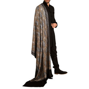 Wholesale High Quality Printed <b>Shawls</b> for Men Autumn Winter Comfortable Traditional Knitted <b>Wool</b> <b>Shawls</b> for Men, OEM Service - Product Image 2