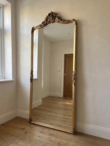 Espejo de pie antiguo dorado con marco ornamentado para dormitorio, sala de estar y decoración de interiores de lujo, procedente de la India. - Product Image 4