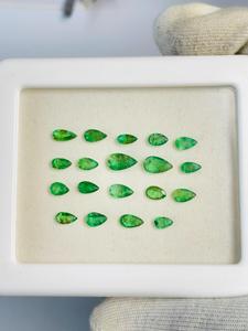 Esmeralda Zambiana Natural en Forma de Pera de 8.54 CTS, Color Verde Premium, Excelente Brillo, Joyería de Alta Calidad, Certificada por IGI - Product Image 3